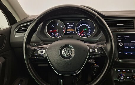 Volkswagen Tiguan II, 2018 год, 2 249 000 рублей, 11 фотография