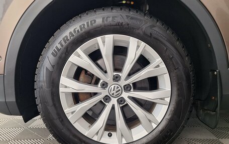 Volkswagen Tiguan II, 2018 год, 2 249 000 рублей, 22 фотография