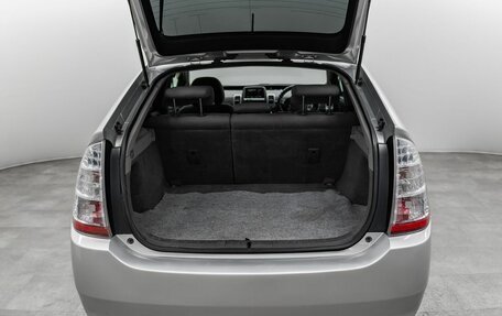 Toyota Prius, 2008 год, 675 000 рублей, 15 фотография