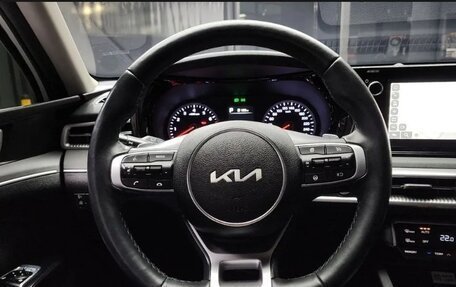 KIA K5, 2023 год, 2 170 000 рублей, 6 фотография
