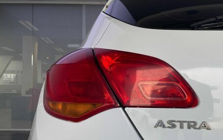 Opel Astra J, 2011 год, 710 000 рублей, 12 фотография