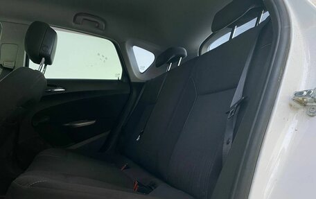 Opel Astra J, 2011 год, 710 000 рублей, 15 фотография