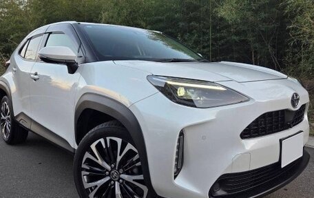Toyota Yaris Cross, 2023 год, 1 417 000 рублей, 1 фотография