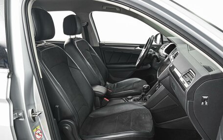 Volkswagen Tiguan II, 2017 год, 1 948 000 рублей, 8 фотография