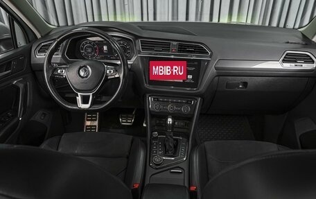 Volkswagen Tiguan II, 2017 год, 1 948 000 рублей, 6 фотография