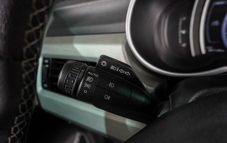 Geely Atlas I, 2019 год, 1 599 000 рублей, 17 фотография