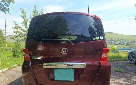 Honda Freed I, 2010 год, 1 100 000 рублей, 1 фотография