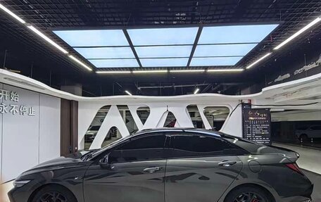 Hyundai Elantra, 2023 год, 1 310 000 рублей, 5 фотография