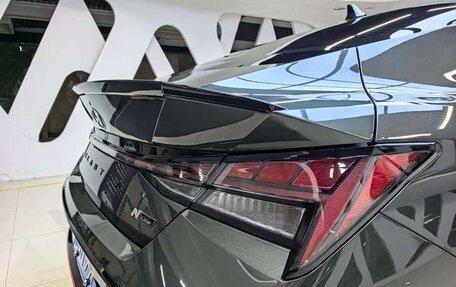 Hyundai Elantra, 2023 год, 1 310 000 рублей, 10 фотография