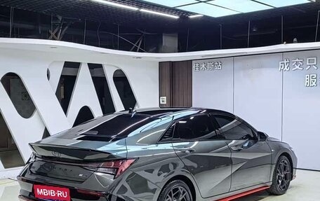 Hyundai Elantra, 2023 год, 1 310 000 рублей, 7 фотография