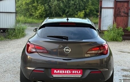 Opel Astra J, 2013 год, 890 000 рублей, 2 фотография