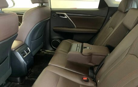 Lexus RX IV рестайлинг, 2020 год, 5 500 000 рублей, 9 фотография
