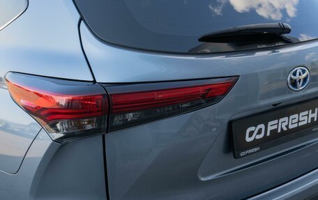 Toyota Highlander, 2022 год, 6 399 000 рублей, 10 фотография