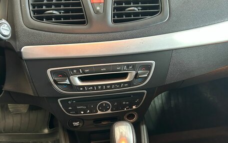 Renault Megane III, 2011 год, 610 000 рублей, 10 фотография