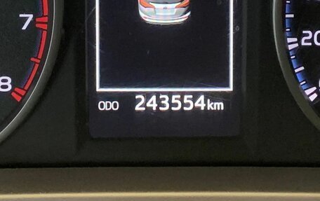 Toyota RAV4, 2018 год, 2 200 000 рублей, 10 фотография