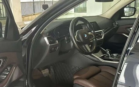 BMW 3 серия, 2022 год, 2 440 000 рублей, 5 фотография