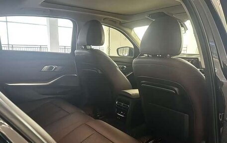 BMW 3 серия, 2022 год, 2 440 000 рублей, 8 фотография