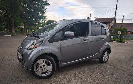Mitsubishi i-MiEV, 2011 год, 600 000 рублей, 3 фотография