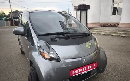 Mitsubishi i-MiEV, 2011 год, 600 000 рублей, 11 фотография