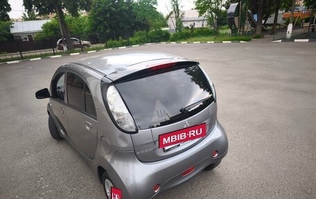 Mitsubishi i-MiEV, 2011 год, 600 000 рублей, 7 фотография