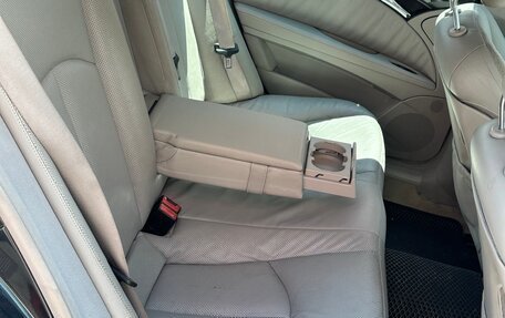 Mercedes-Benz E-Класс, 2002 год, 1 200 000 рублей, 15 фотография