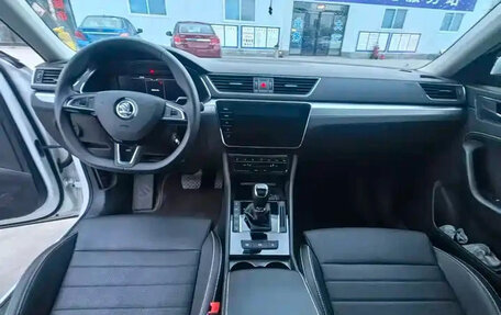 Skoda Octavia, 2023 год, 2 000 666 рублей, 7 фотография