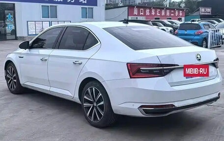 Skoda Octavia, 2023 год, 2 000 666 рублей, 4 фотография