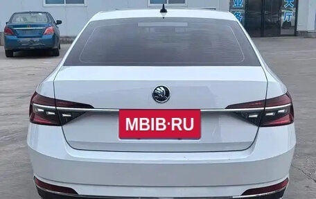 Skoda Octavia, 2023 год, 2 000 666 рублей, 5 фотография