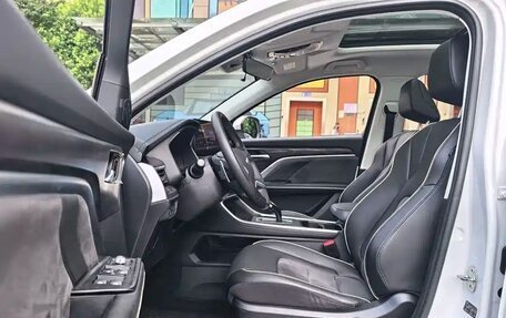 Haval H6, 2023 год, 1 213 000 рублей, 9 фотография