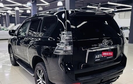 Toyota Land Cruiser Prado 150 рестайлинг 2, 2011 год, 2 490 000 рублей, 6 фотография