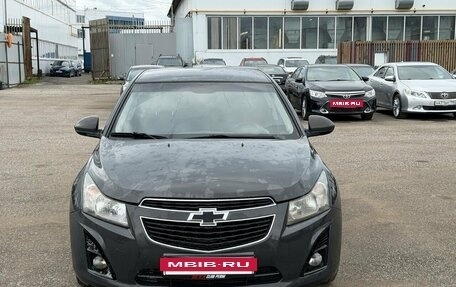 Chevrolet Cruze II, 2013 год, 595 000 рублей, 3 фотография