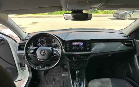 Skoda Rapid II, 2022 год, 1 750 000 рублей, 6 фотография