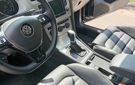Volkswagen Golf VII, 2015 год, 1 450 000 рублей, 9 фотография