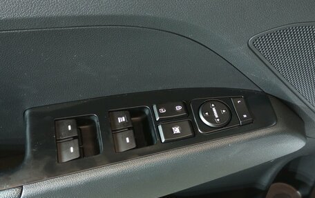 Hyundai Elantra VI рестайлинг, 2019 год, 1 660 000 рублей, 17 фотография
