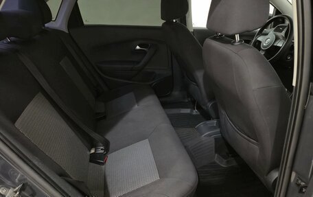 Volkswagen Polo VI (EU Market), 2015 год, 600 000 рублей, 18 фотография