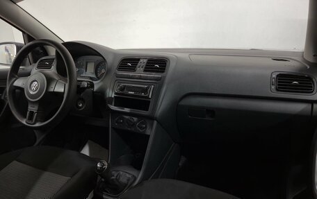 Volkswagen Polo VI (EU Market), 2015 год, 600 000 рублей, 15 фотография