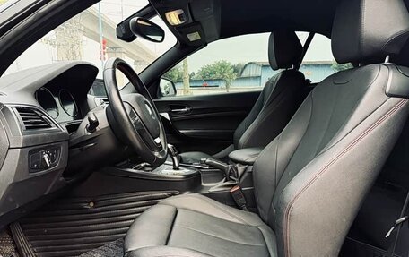 BMW 2 серия F22, 2018 год, 1 520 000 рублей, 9 фотография
