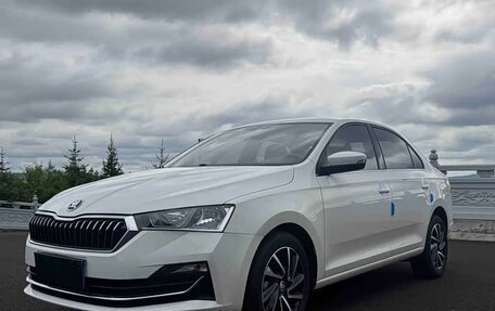 Skoda Rapid II, 2022 год, 1 330 000 рублей, 3 фотография
