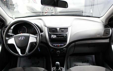 Hyundai Solaris II рестайлинг, 2012 год, 500 000 рублей, 9 фотография