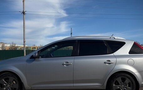 KIA cee'd I рестайлинг, 2011 год, 649 000 рублей, 3 фотография