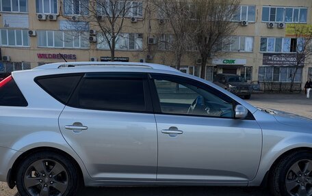 KIA cee'd I рестайлинг, 2011 год, 649 000 рублей, 2 фотография