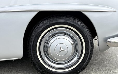 Mercedes-Benz SL-Класс, 1958 год, 18 000 000 рублей, 26 фотография