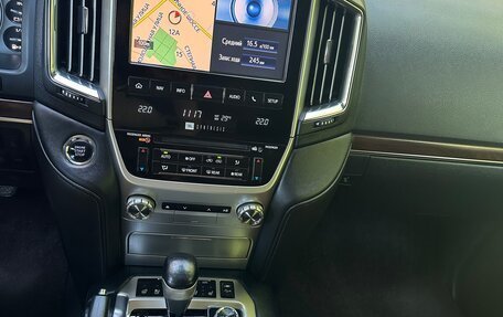 Toyota Land Cruiser 200, 2015 год, 6 200 000 рублей, 12 фотография