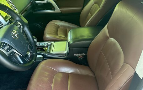 Toyota Land Cruiser 200, 2015 год, 6 200 000 рублей, 16 фотография