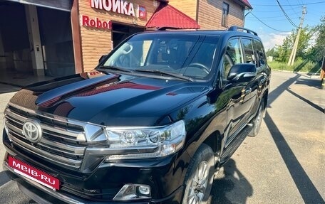 Toyota Land Cruiser 200, 2015 год, 6 200 000 рублей, 4 фотография