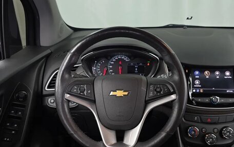 Chevrolet Trax, 2022 год, 1 190 000 рублей, 5 фотография