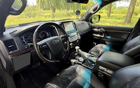 Toyota Land Cruiser 200, 2016 год, 5 040 500 рублей, 5 фотография