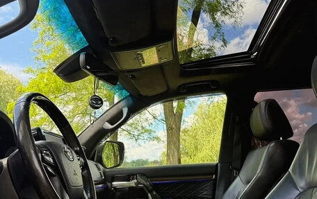 Toyota Land Cruiser 200, 2016 год, 5 040 500 рублей, 6 фотография
