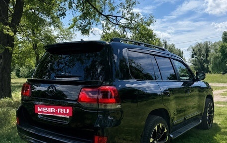 Toyota Land Cruiser 200, 2016 год, 5 040 500 рублей, 4 фотография
