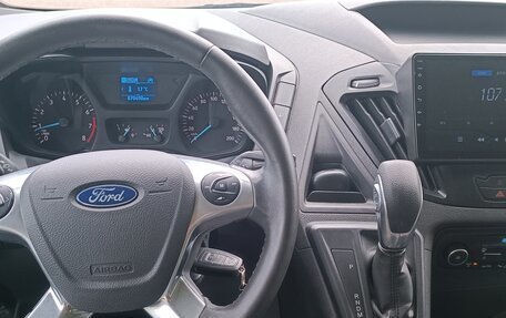 Ford Tourneo Custom I рестайлинг, 2021 год, 3 580 000 рублей, 10 фотография